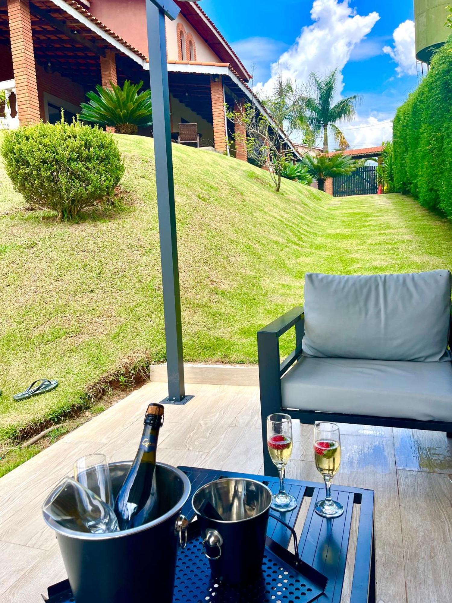 Chacara Tha&Thi Cond Fechado Wi Fi Spa E Pisc Aquececimento Solar Бон-Жезус-дус-Пердойнс Экстерьер фото